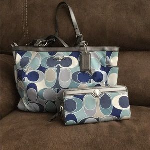 Authentic Coach purse and wallet